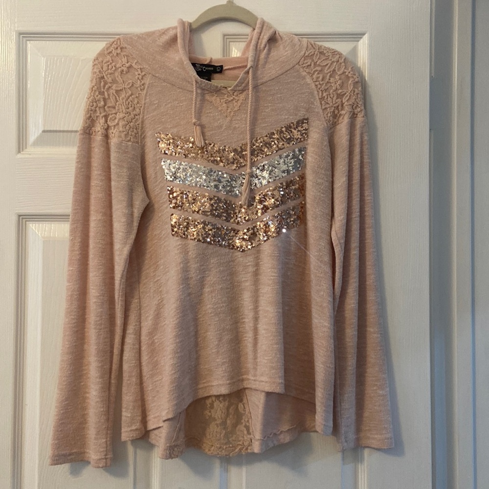 Long sleeve Large Juniors shirt. Brand Miss Chievous